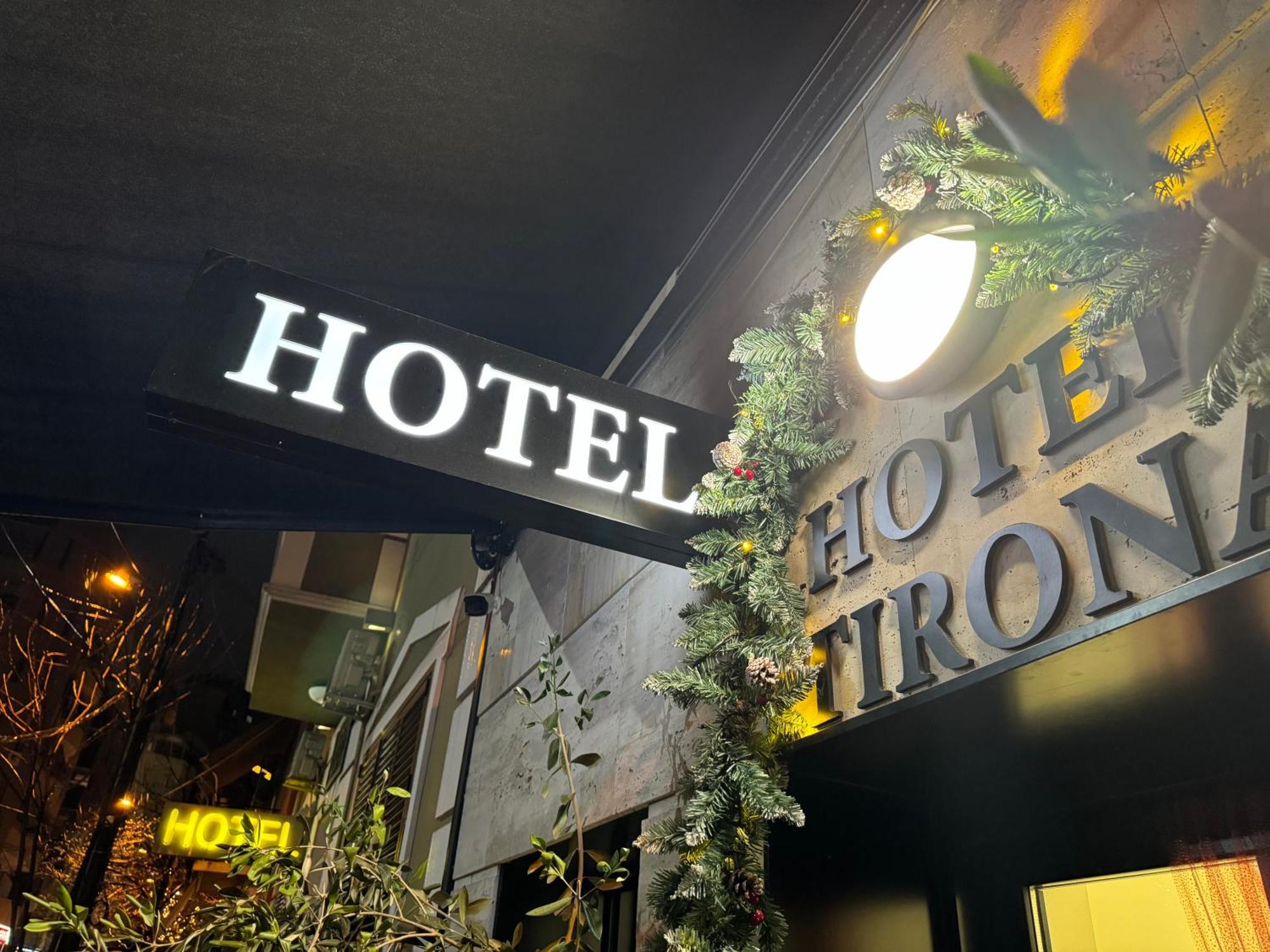 Hotel Tirona Tirana Exteriér fotografie