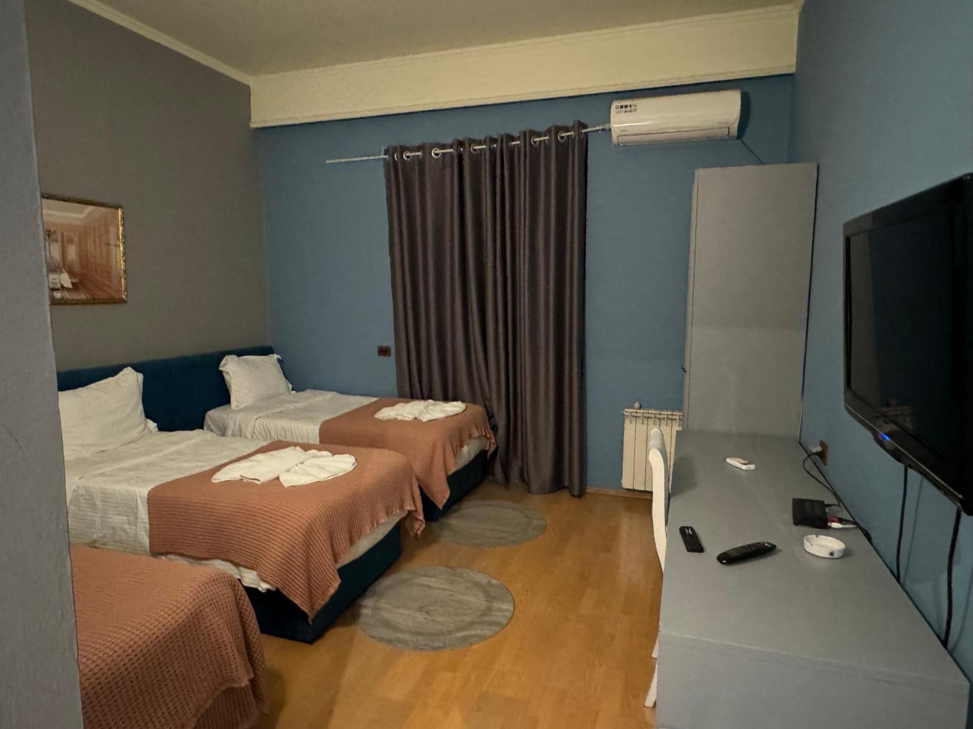 Hotel Tirona Tirana Exteriér fotografie